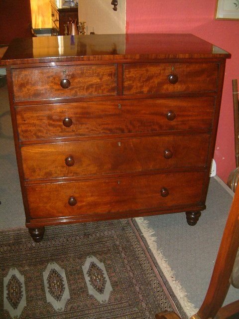 william 1vth mahogany chest of drawers