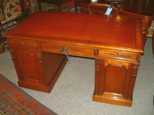 walnut victorian pedestal desk