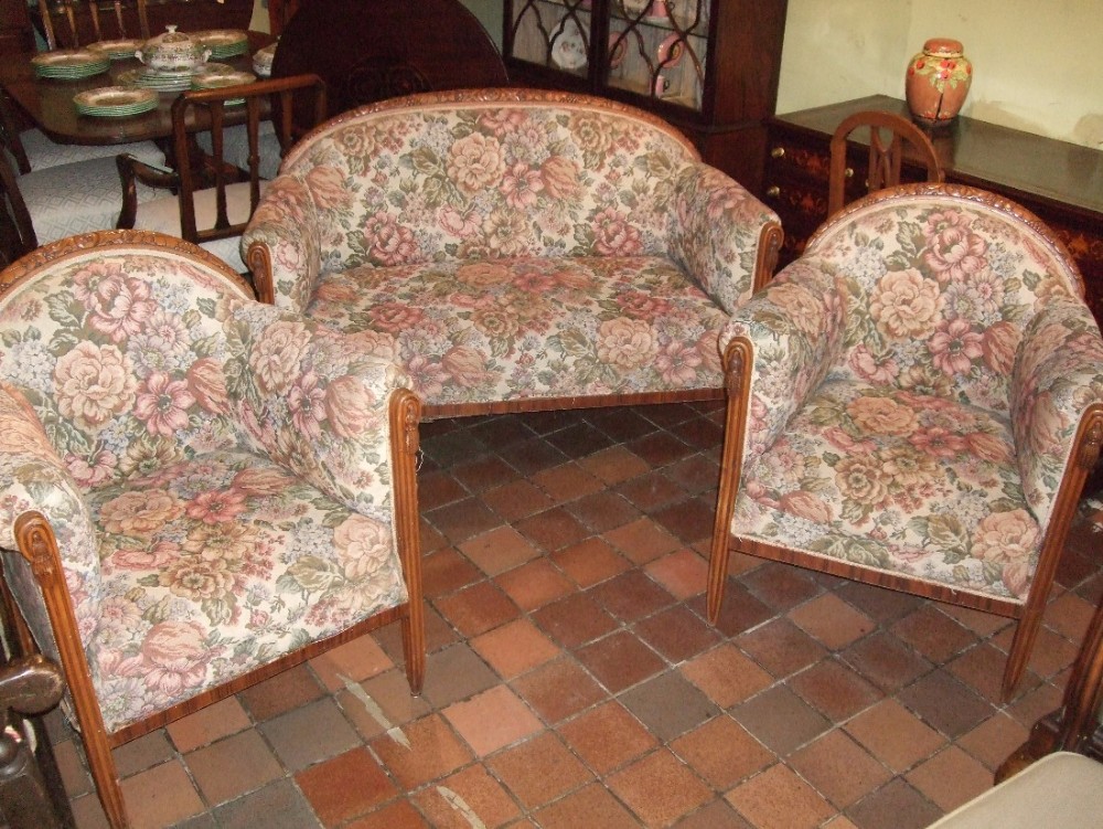 art deco 3 piece walnut floral upholstered cottage suite