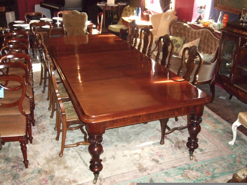 william 4th mahogany extending dining table with 3 leaves