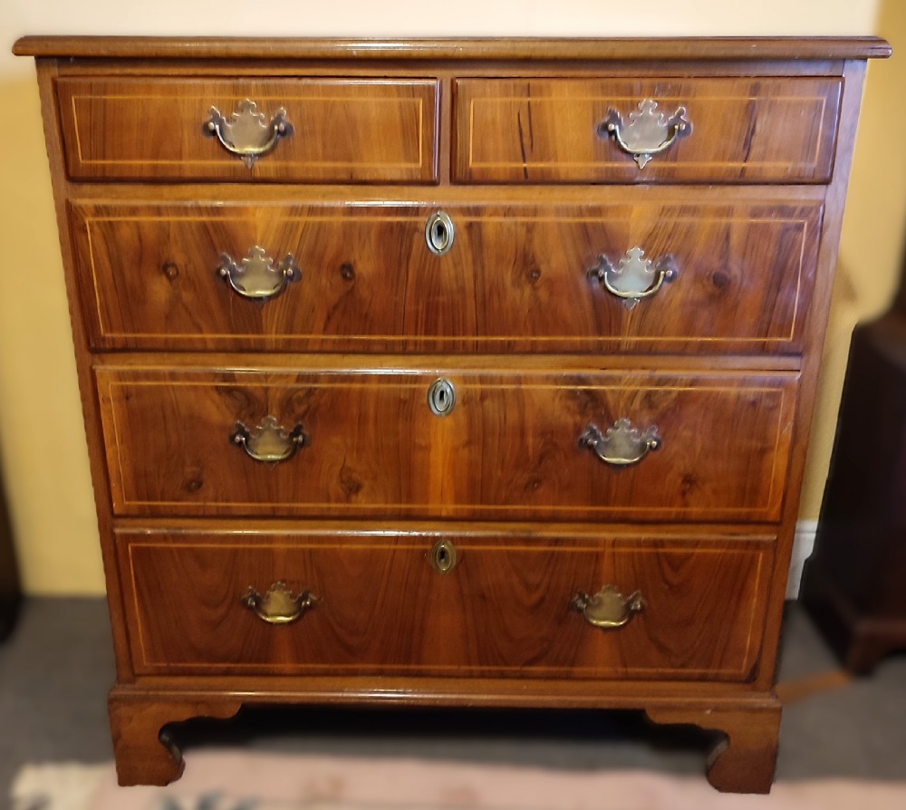 18thc walnut chest of drawers